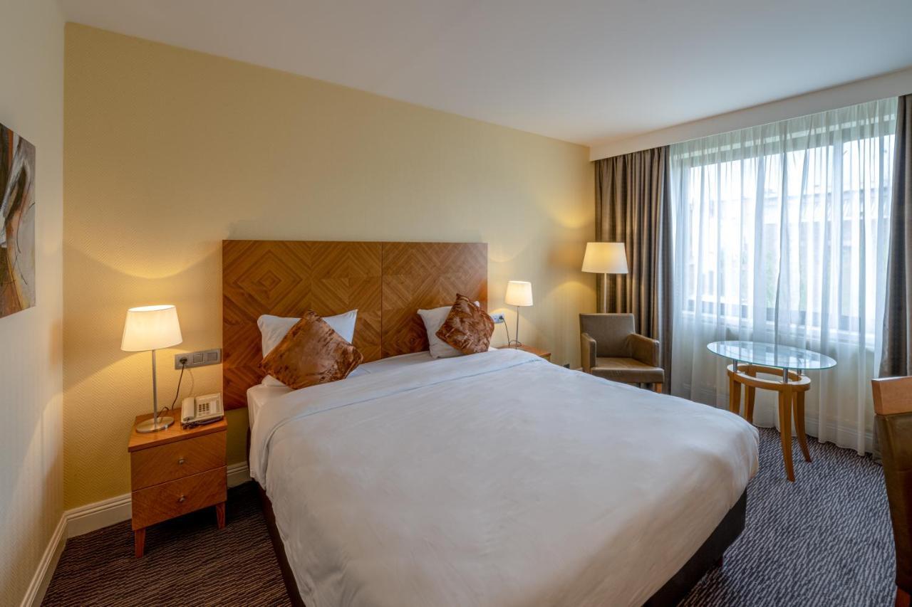 Gresham Belson Hotel Brussels Woluwe-Saint-Lambert Bagian luar foto