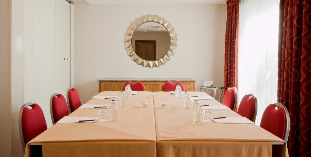 Gresham Belson Hotel Brussels Woluwe-Saint-Lambert Bagian luar foto