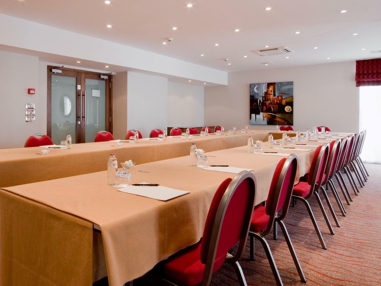 Gresham Belson Hotel Brussels Woluwe-Saint-Lambert Bagian luar foto