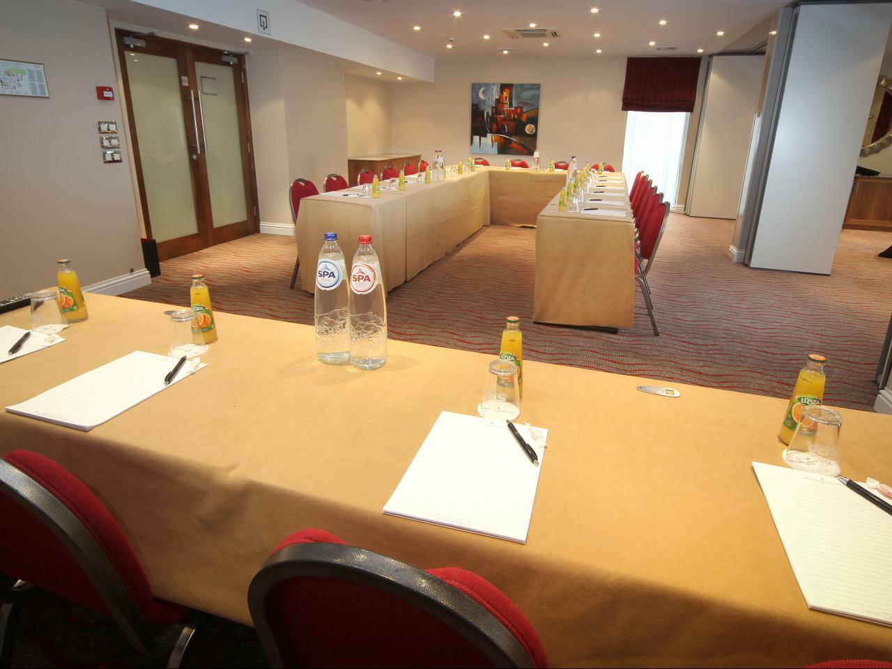 Gresham Belson Hotel Brussels Woluwe-Saint-Lambert Bagian luar foto