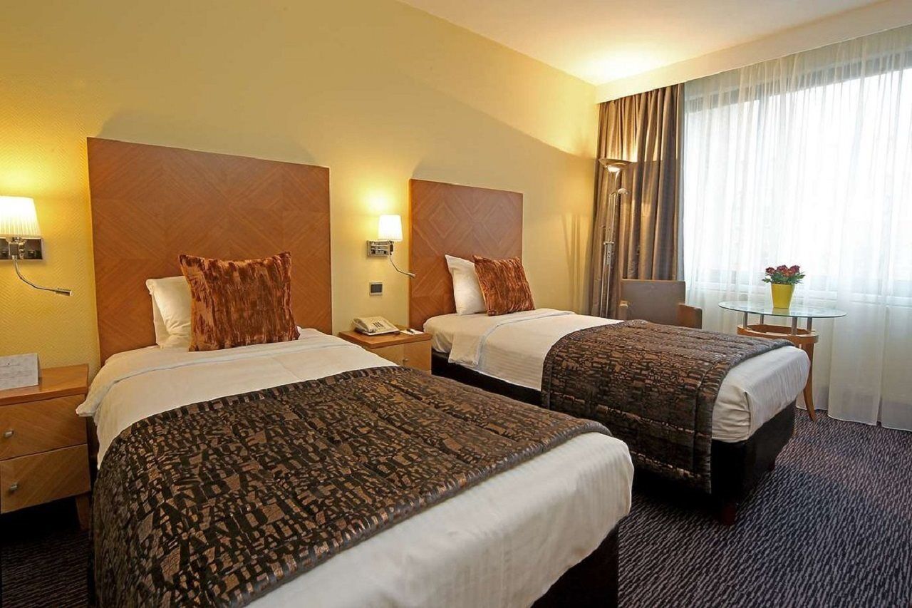 Gresham Belson Hotel Brussels Woluwe-Saint-Lambert Bagian luar foto